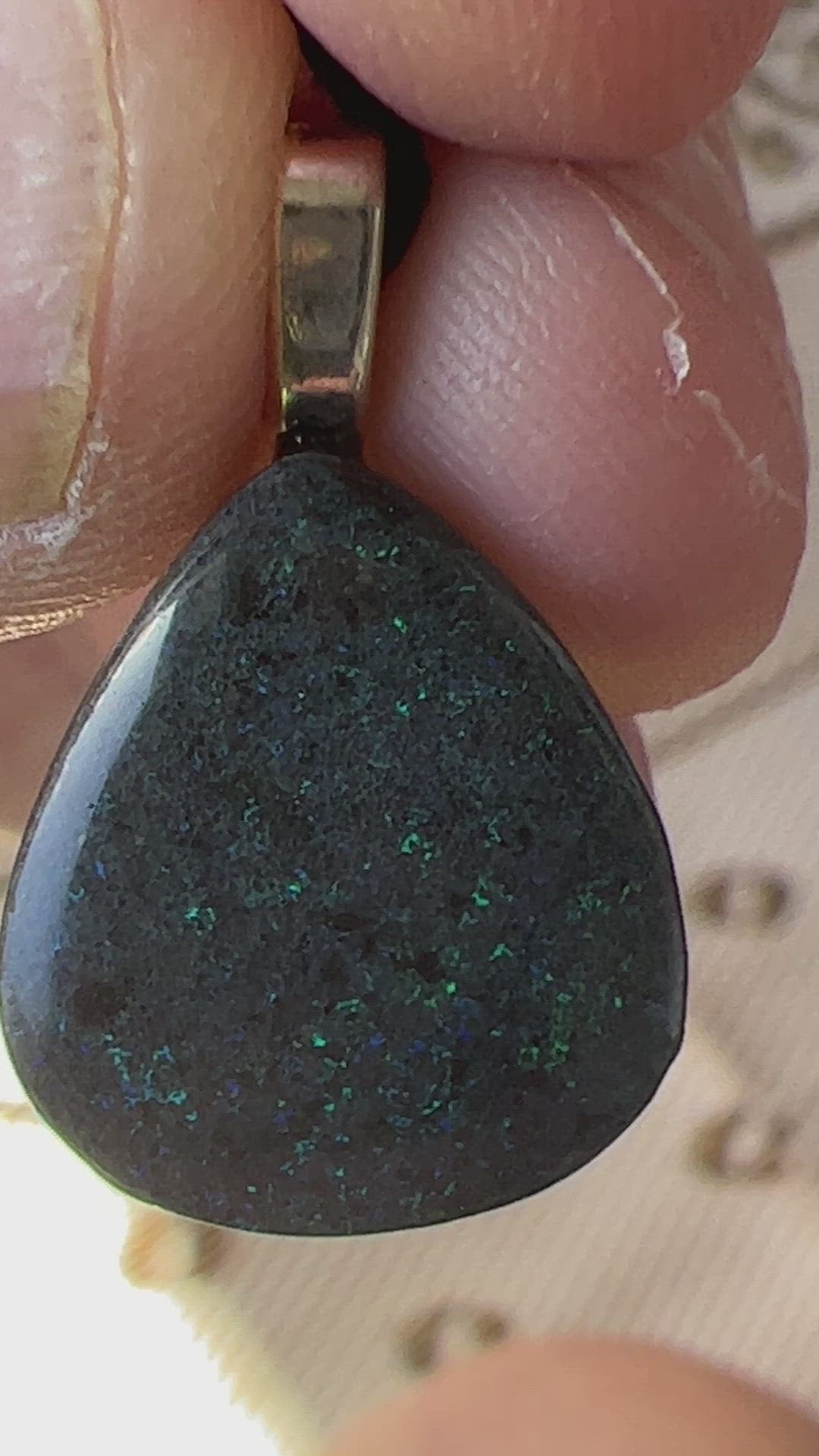 Andamooka Matrix opal pendant with a lovely display of colours. 
